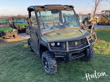 Main image John Deere XUV 835M